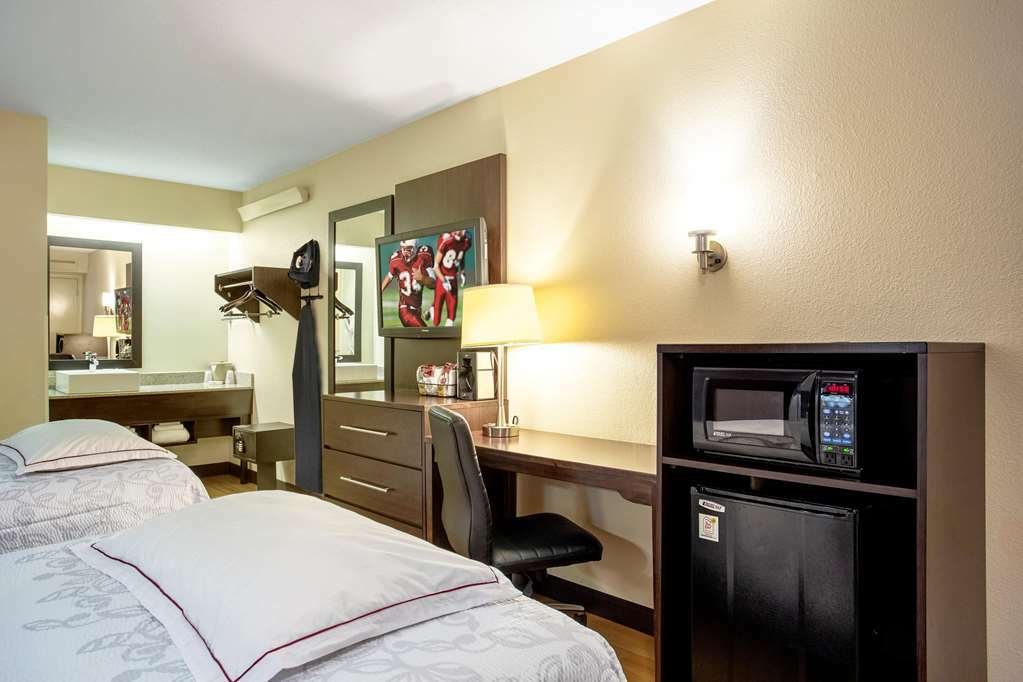 Red Roof Inn Cleveland - Mentor/ Вілоубай Номер фото